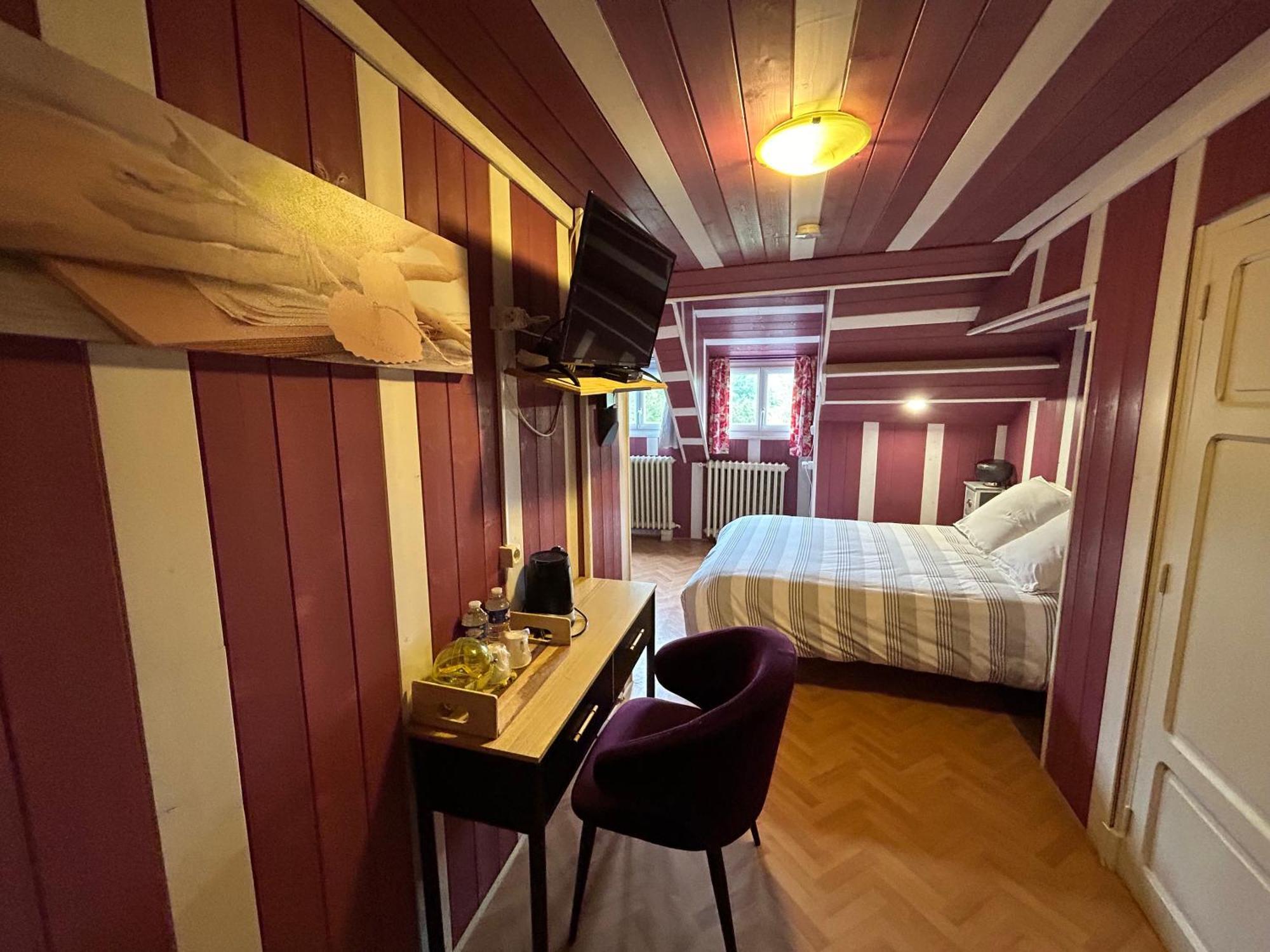 Chambres D'Hotes La Cheminee Tardets-Sorholus Exteriér fotografie