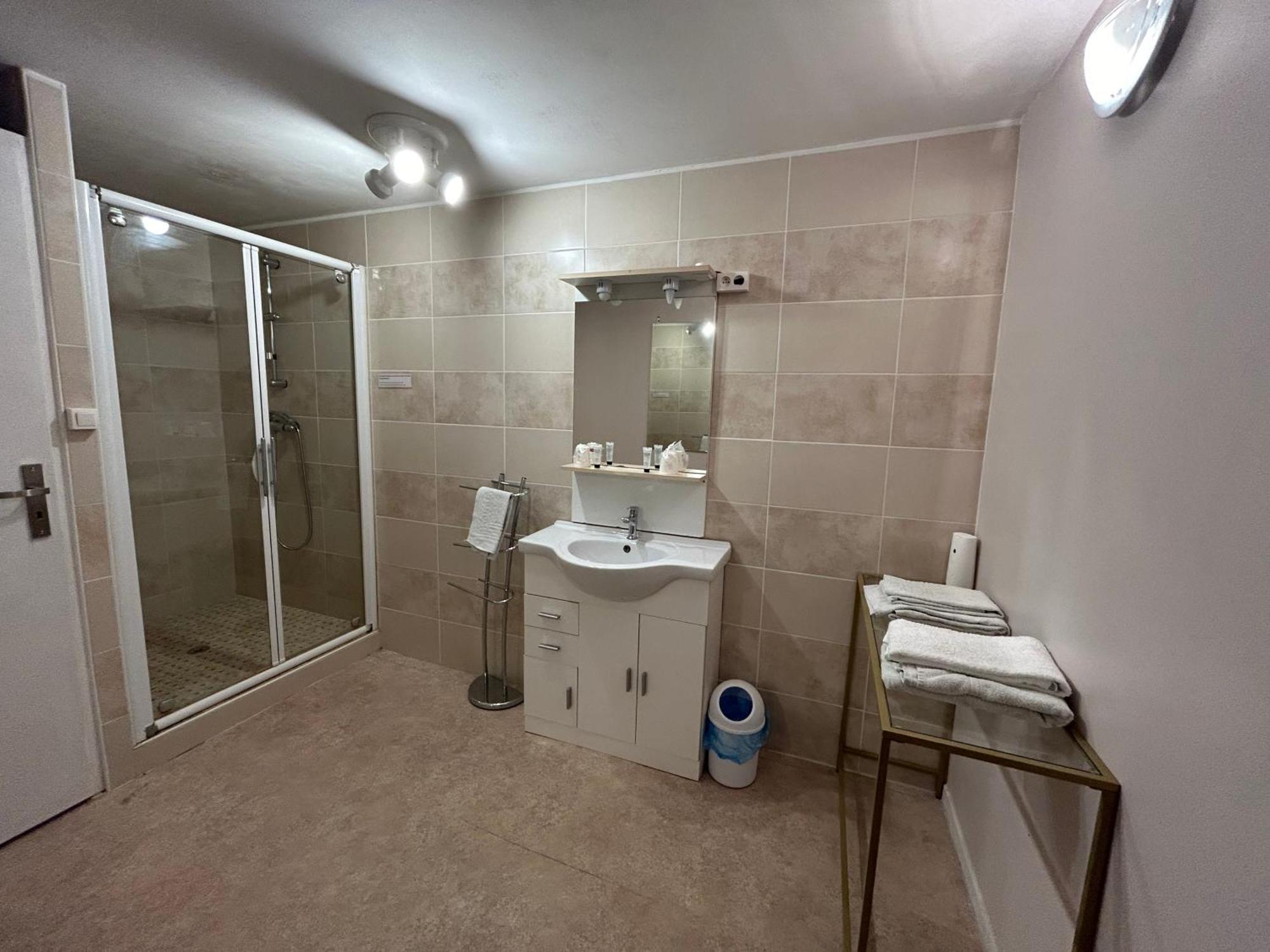 Chambres D'Hotes La Cheminee Tardets-Sorholus Exteriér fotografie